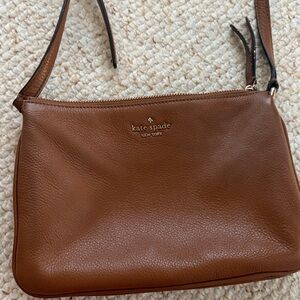 Kate Spade New York Leila Saddle Brown Crossbody Purse Bag Pebbled Leather